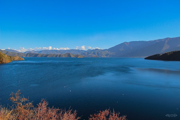 泸沽湖全景，从北往南，@里格半岛